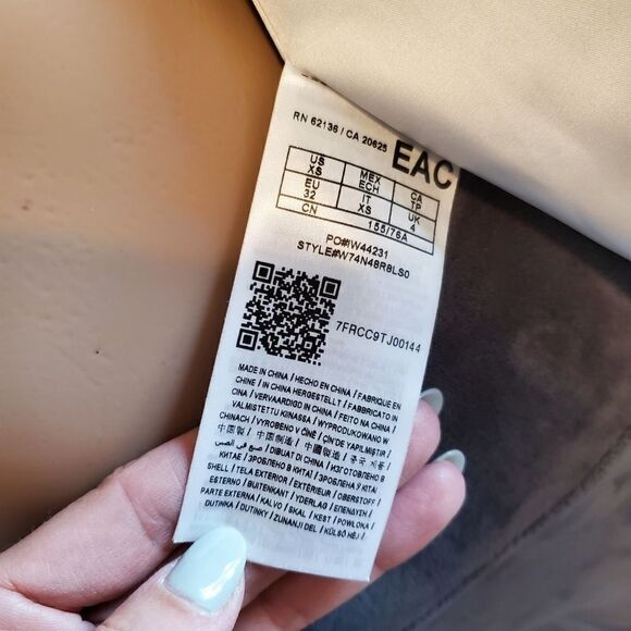 GUESS jacket - Picture 9 of 12